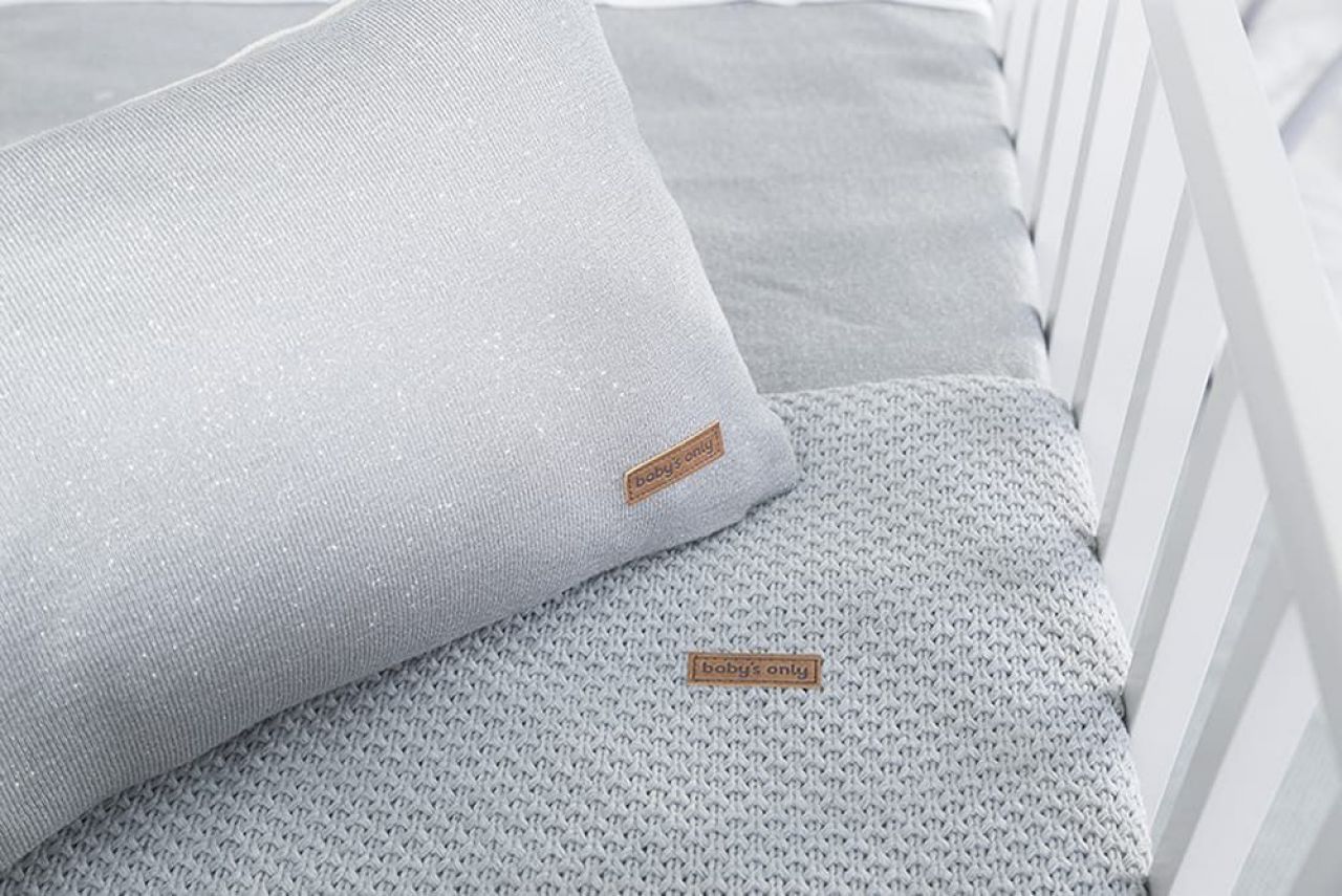 Destacada Almohada Sparkle 60 x 30 cm.