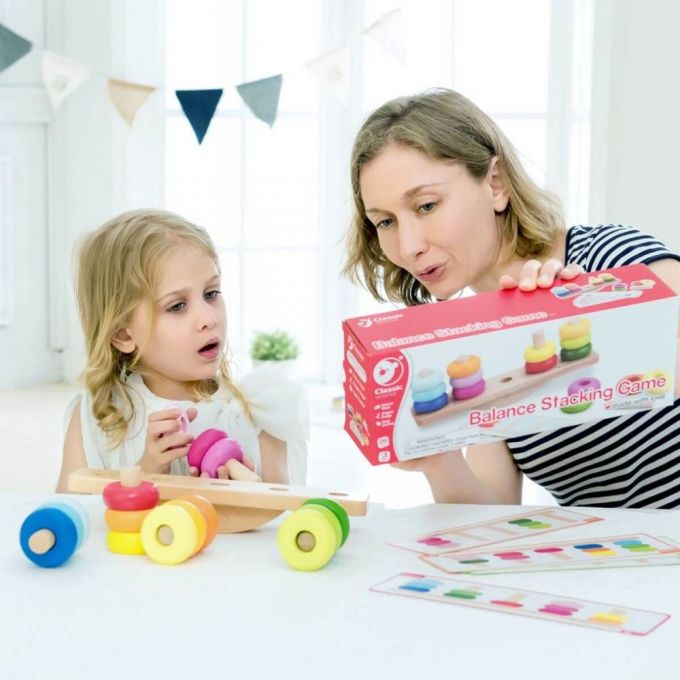 Juego de apilar y equilibrio